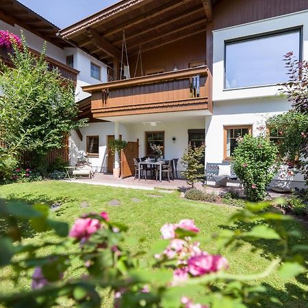 Apart M Aschau Im Zillertal Exterior foto