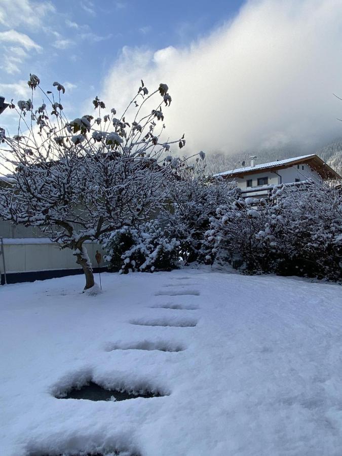 Apart M Aschau Im Zillertal Exterior foto